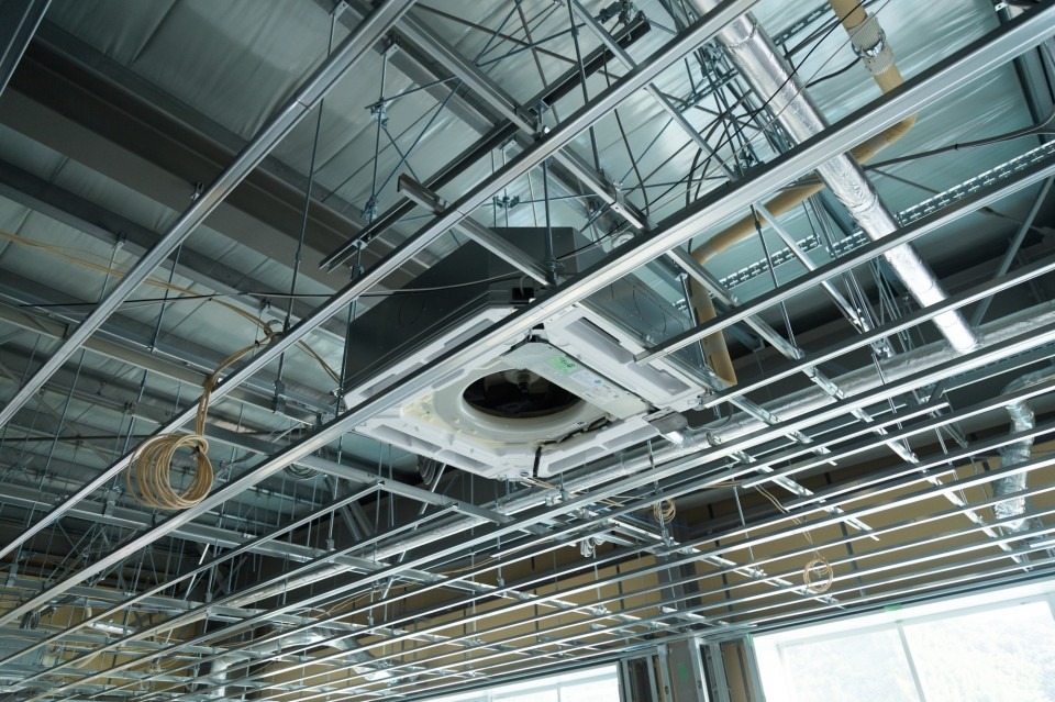 pixta_61570441_M-960x639